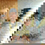 Ratna Natalia profile icon