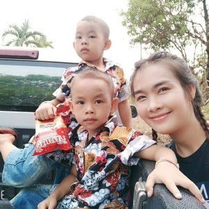 Nanthiya Mong profile icon