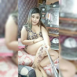 Roselyn Burgos profile icon