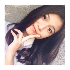 Eva Sinthia profile icon