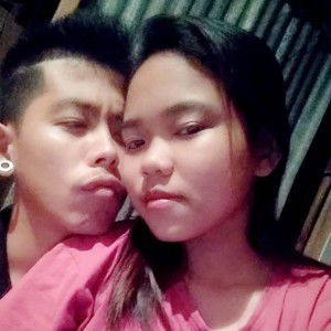 คำว่ารัก มันจบไปนานแร้น profile icon