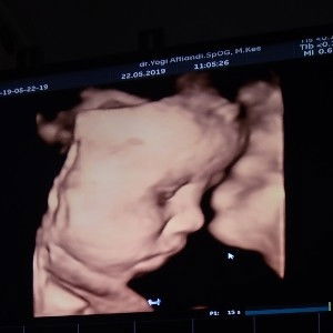 Afri Riyani profile icon