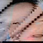 Lhyn Reyes profile icon