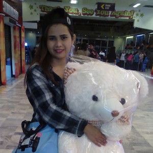 christine calma profile icon