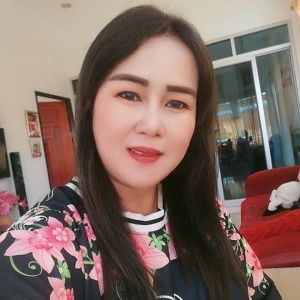 แอ๋ว จารุณี profile icon