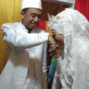 Anas tasya profile icon