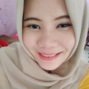 Risma Khanza profile icon