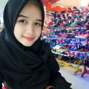 Siti robiah profile icon