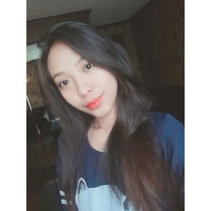 Arianne Lorenzo profile icon