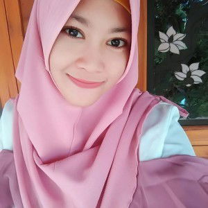 Riyani Yanii profile icon