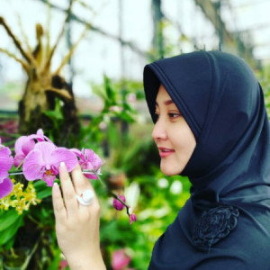 devi yunitasari profile icon