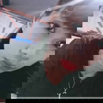 Putry Thomas profile icon