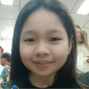 Arlyn Flores profile icon