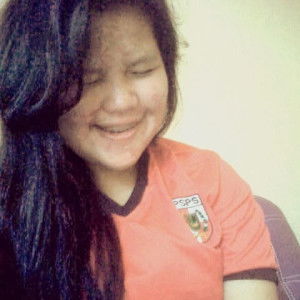 Nia verawati profile icon