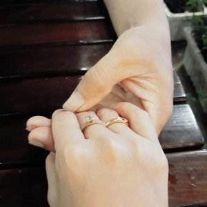 Nhi Zic Hoang profile icon