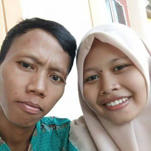 Puji novitri profile icon