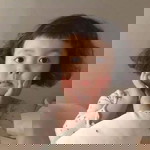 Uyên Tú profile icon