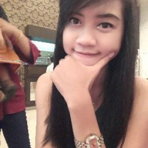 Indah Yon profile icon