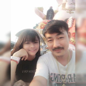 mom Aom profile icon