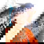 Yến Nhi profile icon