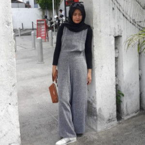 Oktavika Dewi L profile icon