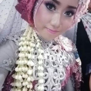 Rizqi Masithoh profile icon