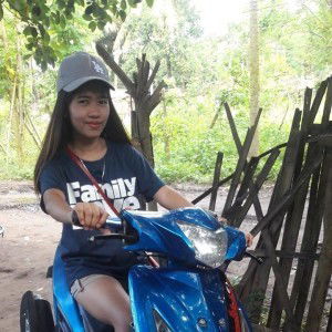 Monalisa Loria profile icon