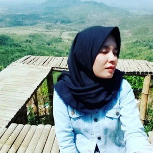 Yuliyanti profile icon