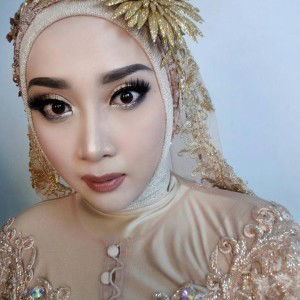 Dini Nurhayati profile icon