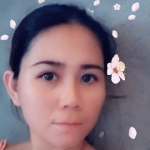 Chelle Clemente Flores profile icon