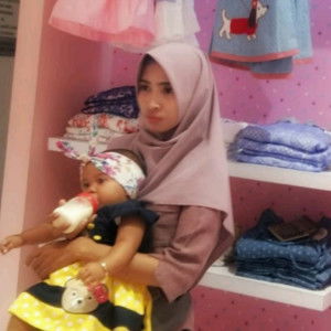 Nur Lailatul Fitria profile icon