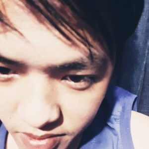 MOMMiE J profile icon