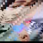 Dearlada Khrutsri profile icon