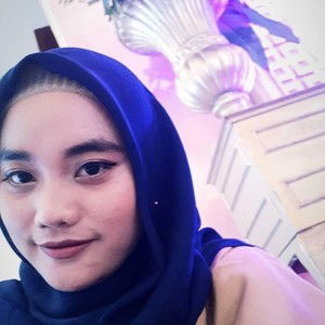 Elaa Komala Sari profile icon