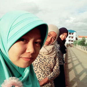 gita rosyada profile icon