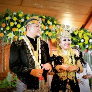 Intan Putri Permatasari profile icon