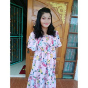 พลอย. profile icon