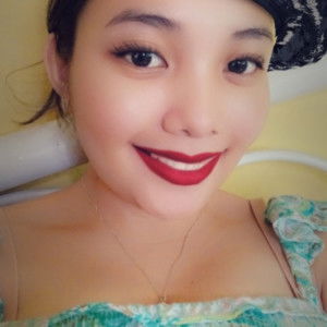 Elaine Aura Altarejos profile icon