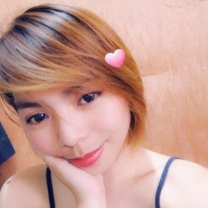 Almira Tagapan profile icon