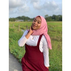 Aina Yusra profile icon