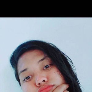 April Apple profile icon