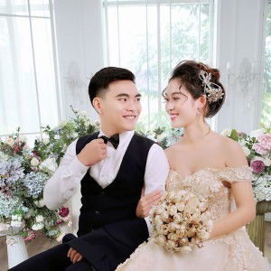 Hoa Vũ profile icon