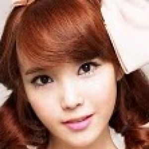 Siti Alfiah profile icon