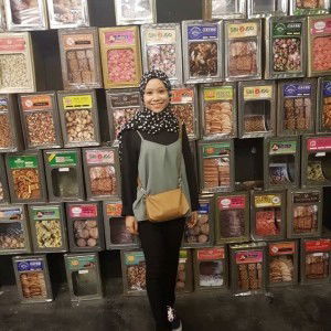 Nur Artikah profile icon