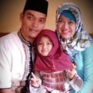 Tri Widyawati profile icon