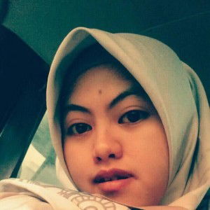 Rhevalina Dewi Esthomat profile icon