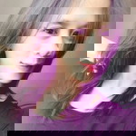 Rose Jingga profile icon