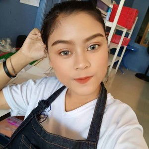 Pia Sureerat profile icon