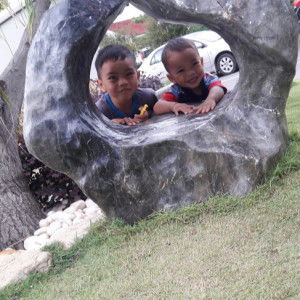 Ila Hasni profile icon