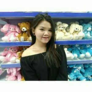 Monica Ferolina profile icon